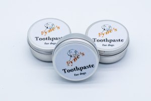 Natural toothpaste for dogs